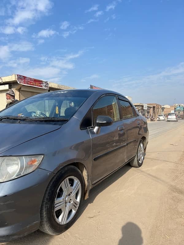 Honda City IDSI 2005 5