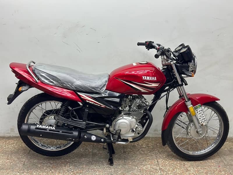 YAMAHA YB-Z 125 (2018/2019) low mileage 1