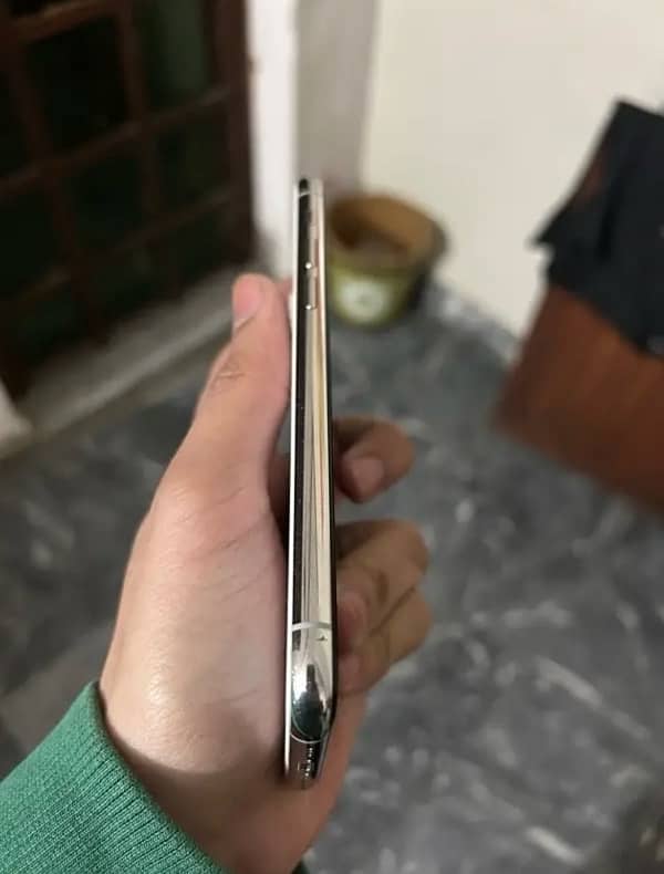 Iphone 11 Pro 256gb PTA PROVED 6