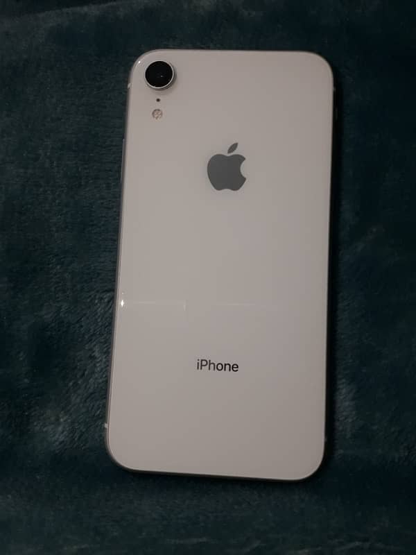 IPHONE XR 6