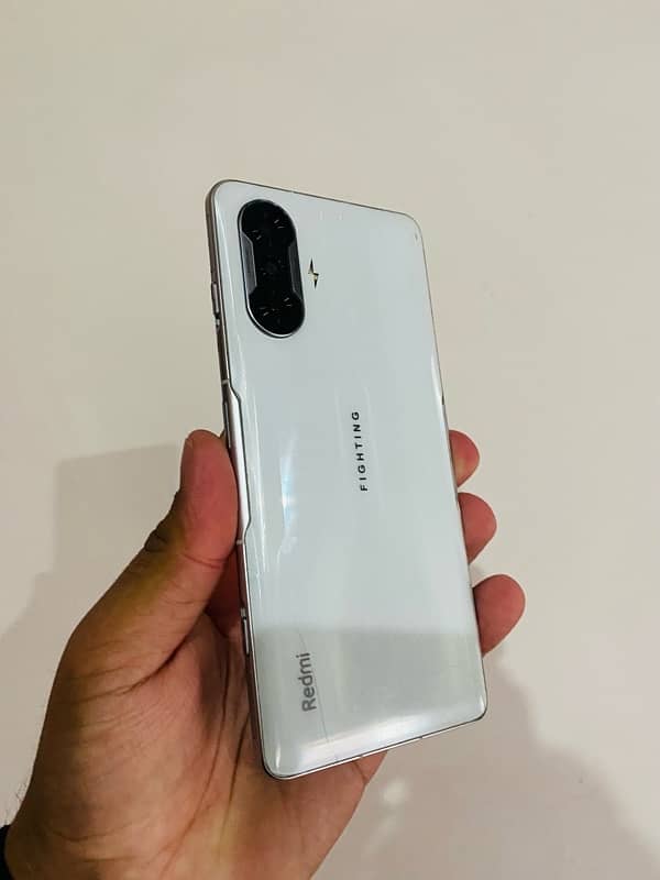 Redmi K40 12/256 5