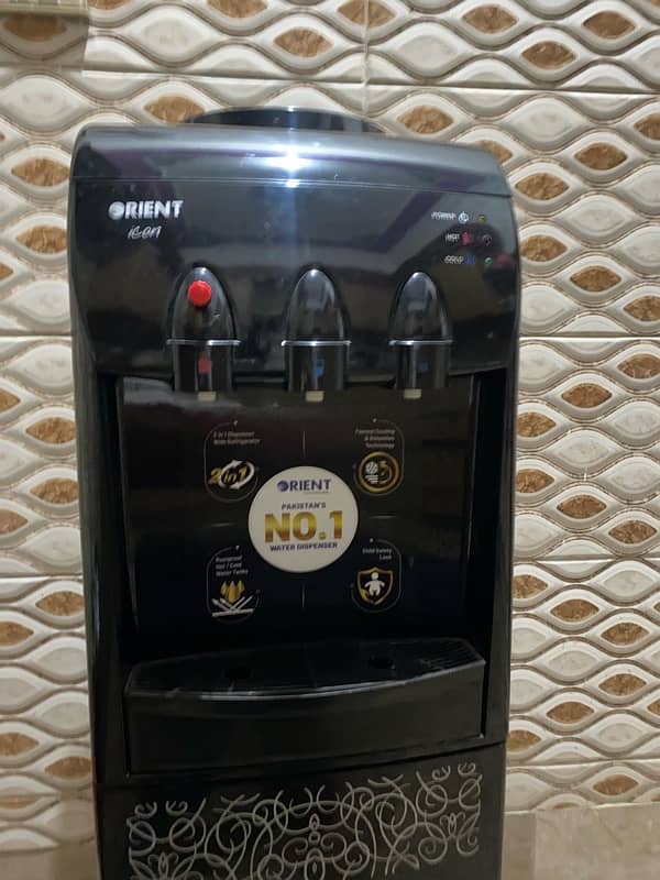 water dispenser orient ,3 tap dispenser , dispenser with refrigerator 4