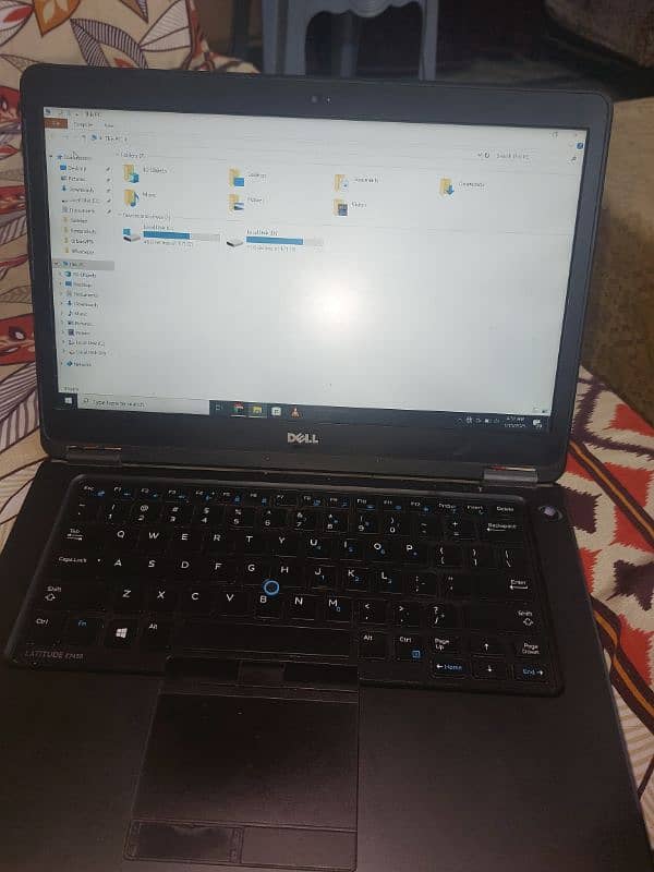 Dell Latitude E7450 1