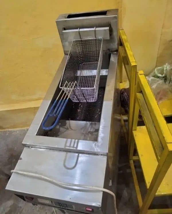 automatic fryer 0