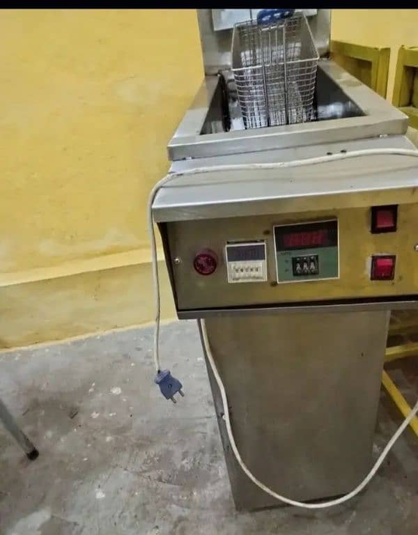 automatic fryer 5