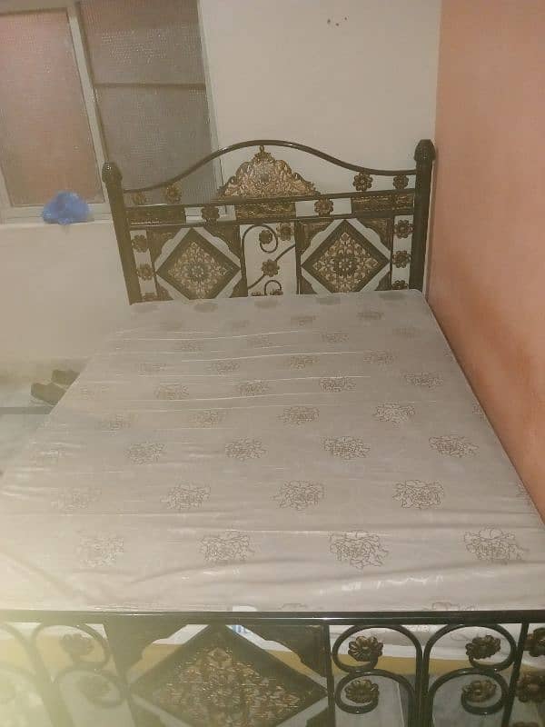 charpai or iron bed mattress urgently sell 2