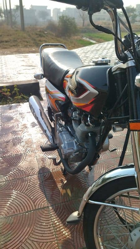 Honda cg 125 2022 urgent forsale 3