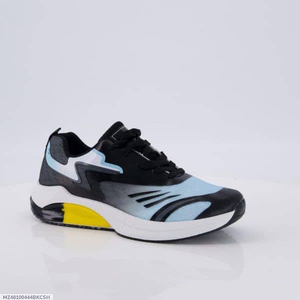 Black-Camel-Sports-Gripper-Shoes 1