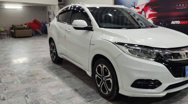 Honda Vezel  Z Sensing 2018 Model/2021 Import 2