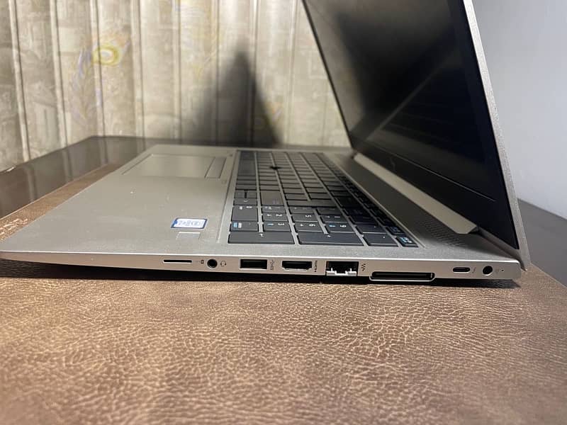 hp elite book 850 G6 3