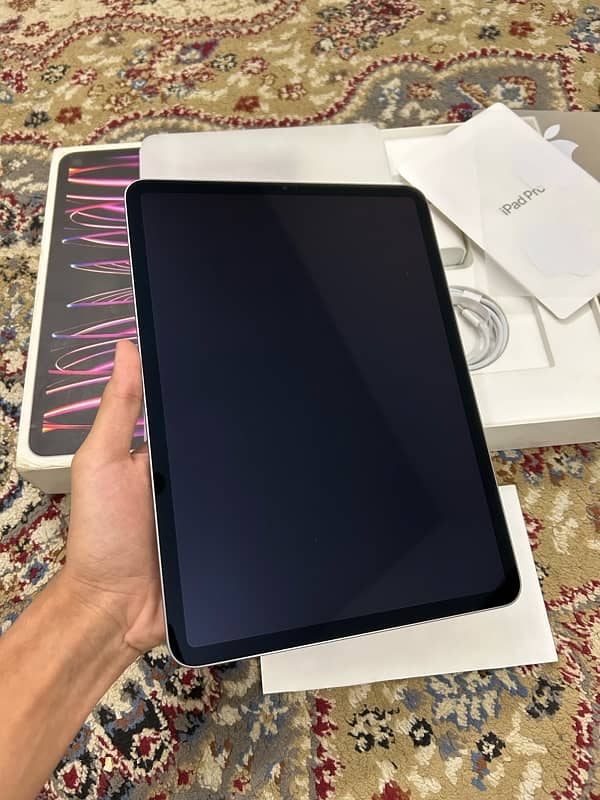 IPAD PRO M2 128GB BRAND NEW UNDER WARRANTY 2