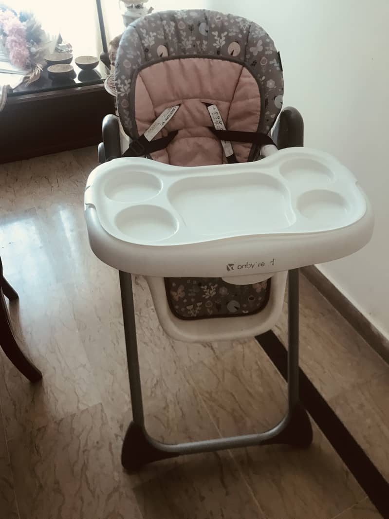 Baby Trend high chair 0