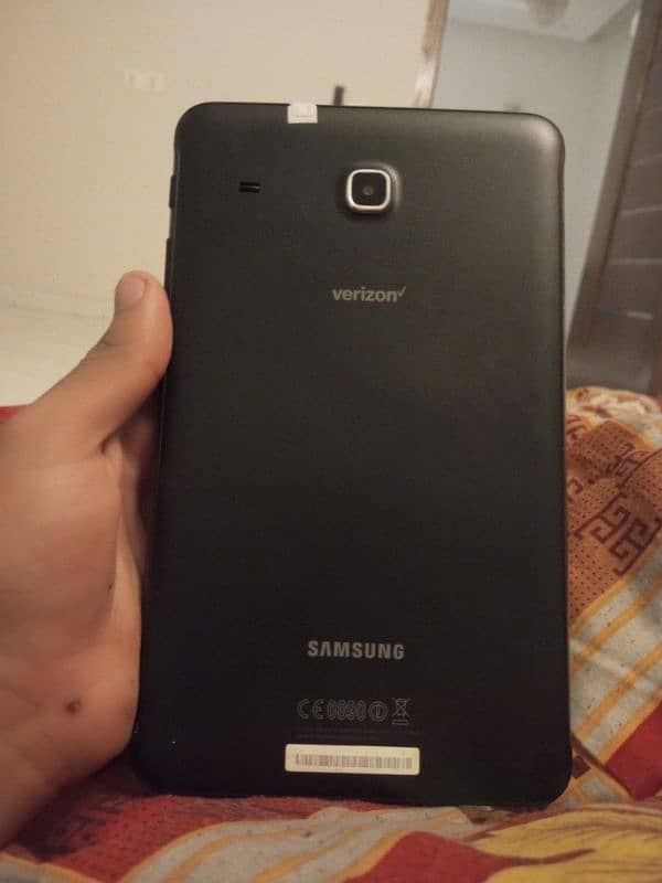 Samsung Galaxy Tab E 2gb/16gb 0