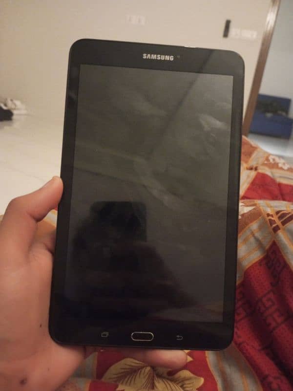 Samsung Galaxy Tab E 2gb/16gb 1