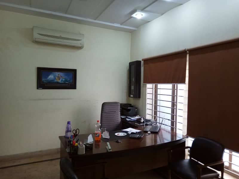 3 KANAL OFFICE USE HOUSE FOR RENT GULBERG NEAR MAIN BOULEVARD LAHORE 2