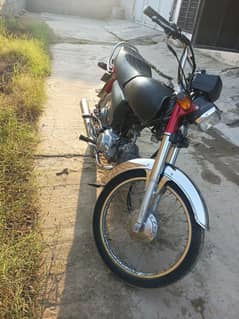 Honda CD 70 2021