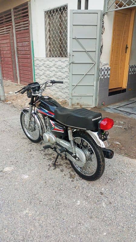 Honda CG 125 2019 Black 1