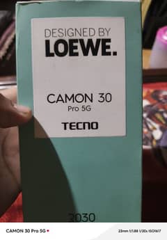 camon30