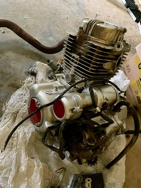 Engine 200cc for sports bike 1