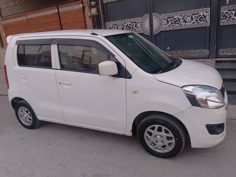 Suzuki Wagon R 2019 1