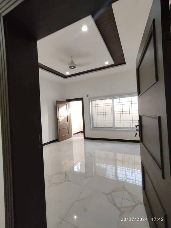 Top city 2 bed apartment for sale 7