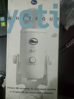 Blue yeti microphone