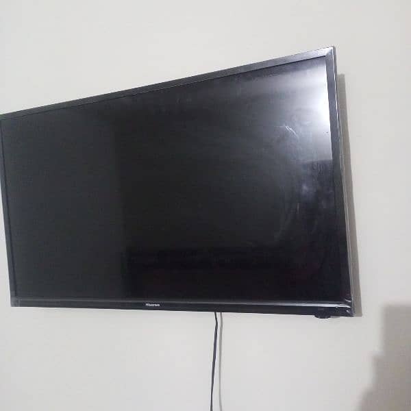 hisence led 32" 0