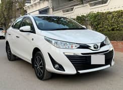 Toyota Yaris ATIV 1.5 pushstart