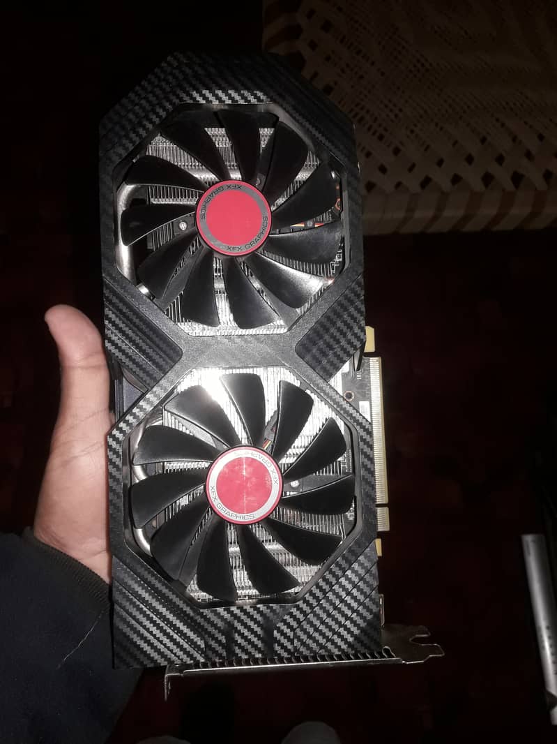 XFX RX 580  8 GB 256bit 0