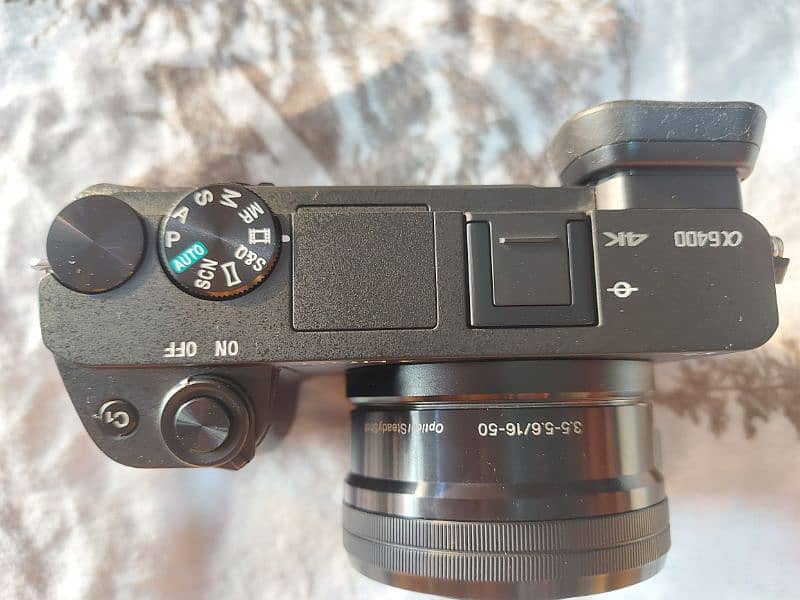 Sony A6400 with kit lenz condition  10 by 10 box nhi 1