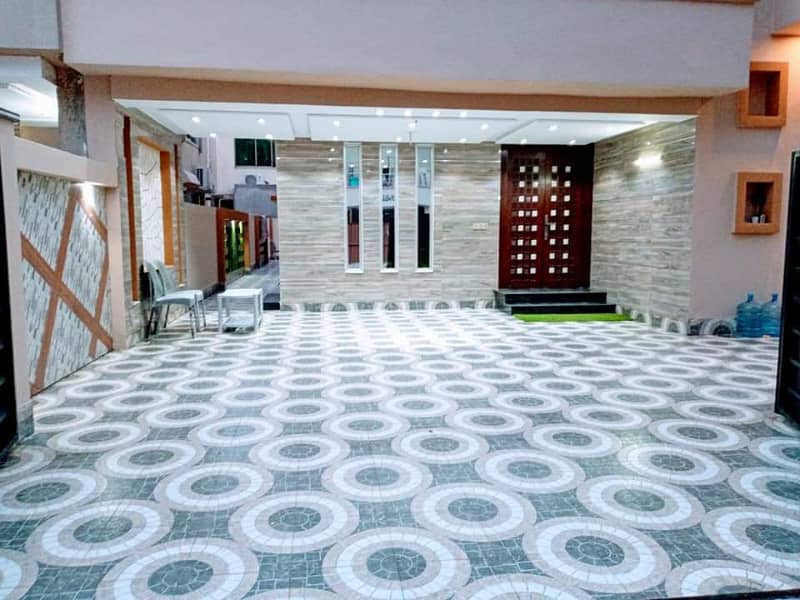 10 Marla House For Rent In Bahria Town Lahore. 9