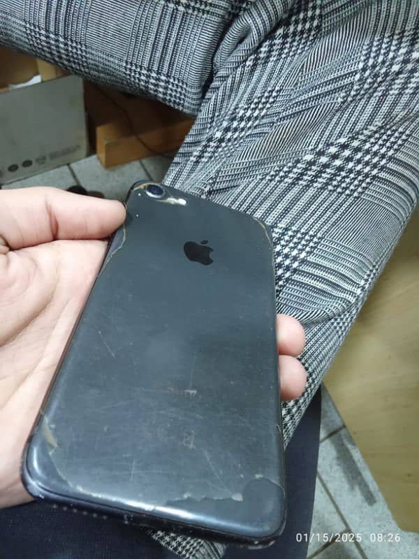 IPHONE 8 NON PTA 7