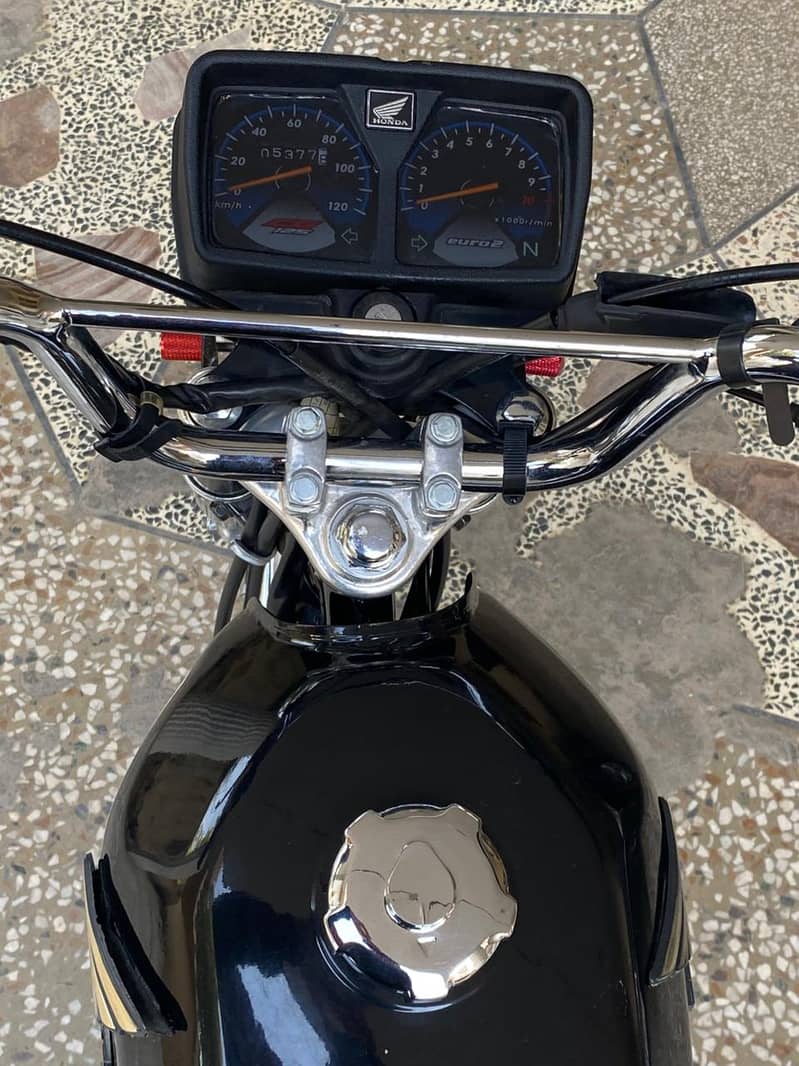 Honda CG 125 2022 5