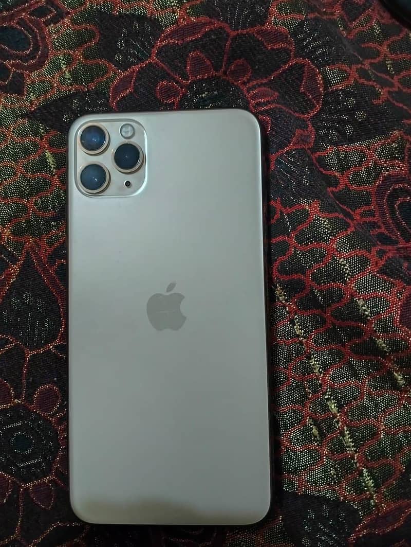 Apple iPhone 11 pro max 256 GB pta approved 2