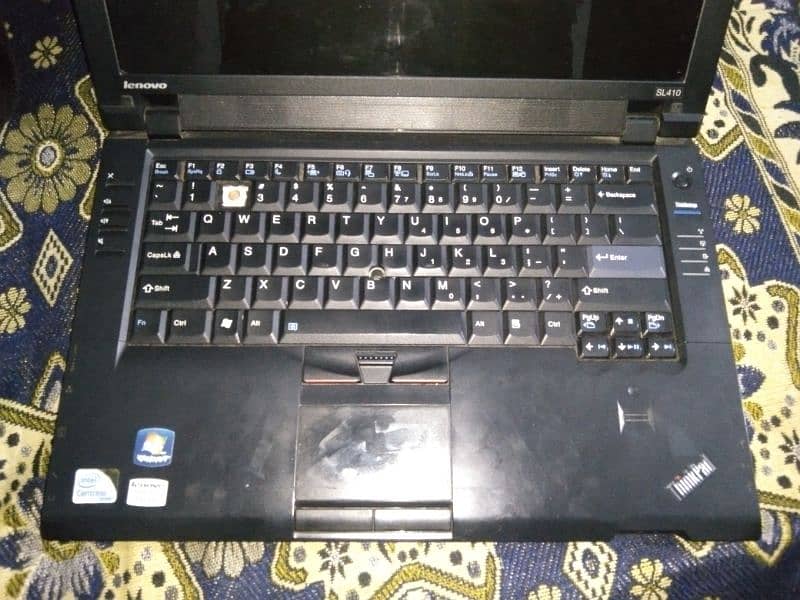 Lenovo sl410 1