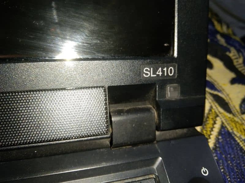 Lenovo sl410 6