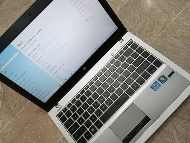 Hp Probook 5330m, core i5 (2nd  generation) 8