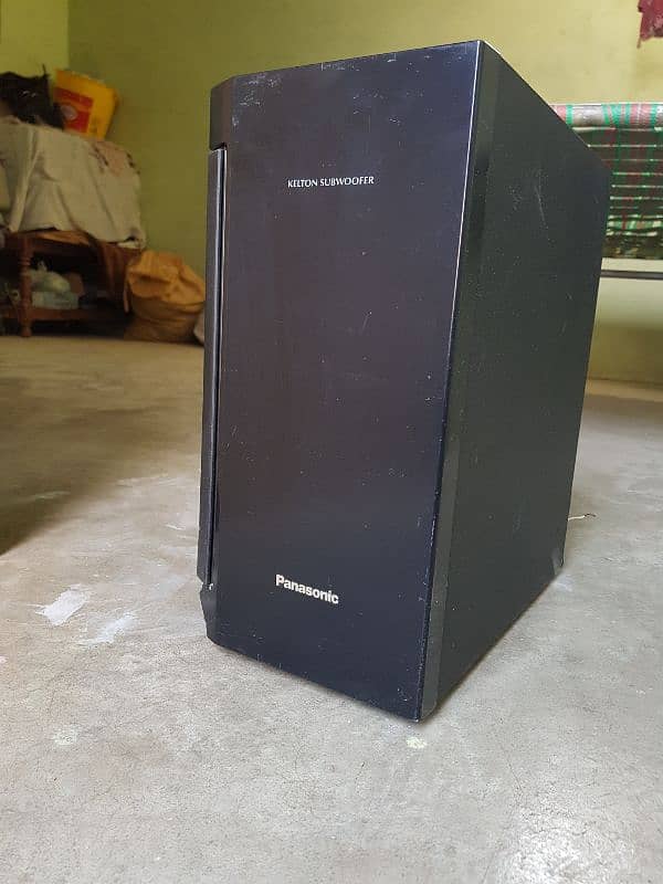 SB-HW560 woofer 2