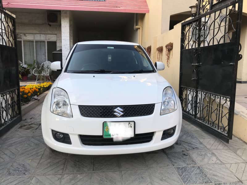 Suzuki Swift DX 2014 0