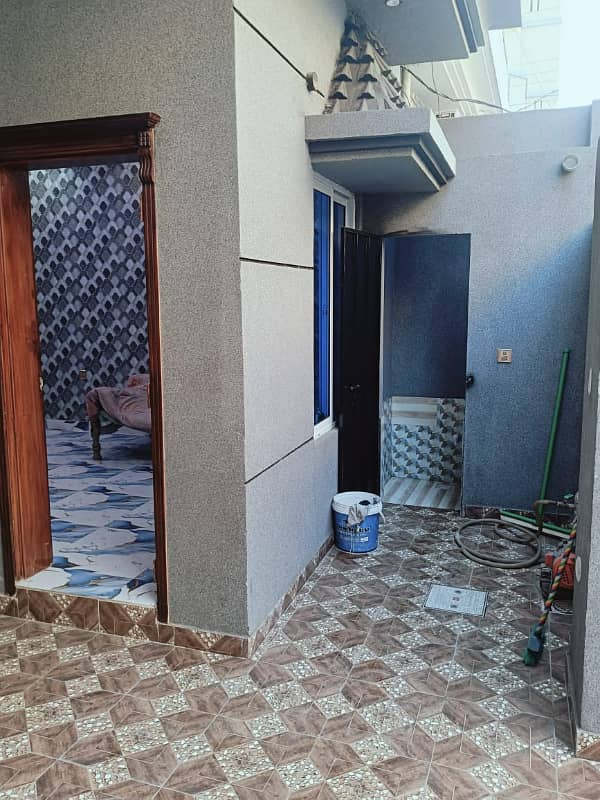 5 MARLA BRAND NEW HOUSE FOR SALE IN JOHAR TOWN E BLOCK 39