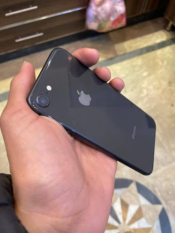 Iphone 8 urgent sale 2