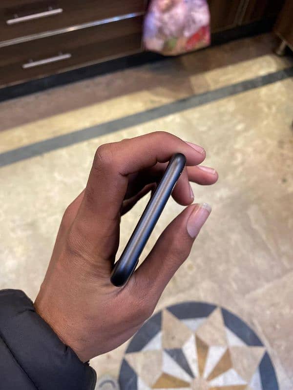 Iphone 8 urgent sale 7