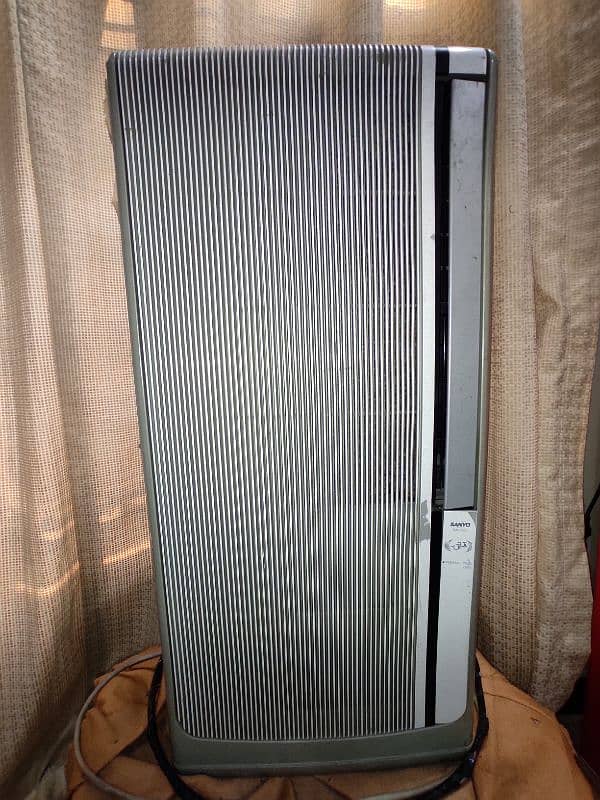 Air conditioner Sanyo 3