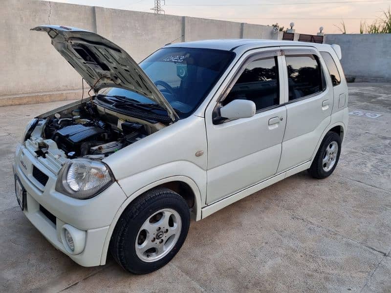 Suzuki Kei 2012 3