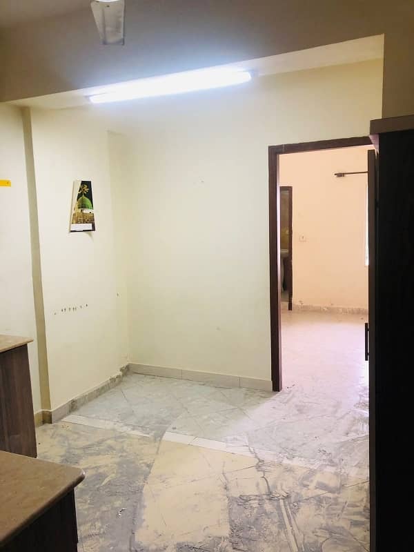 E-11 650 Square Feet Flat Up For rent 1