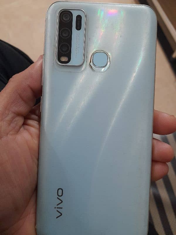 vivo y30 urgent with box 3