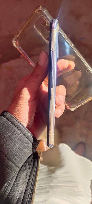 vivo v19 condition 10 by 10 with original accessories 1