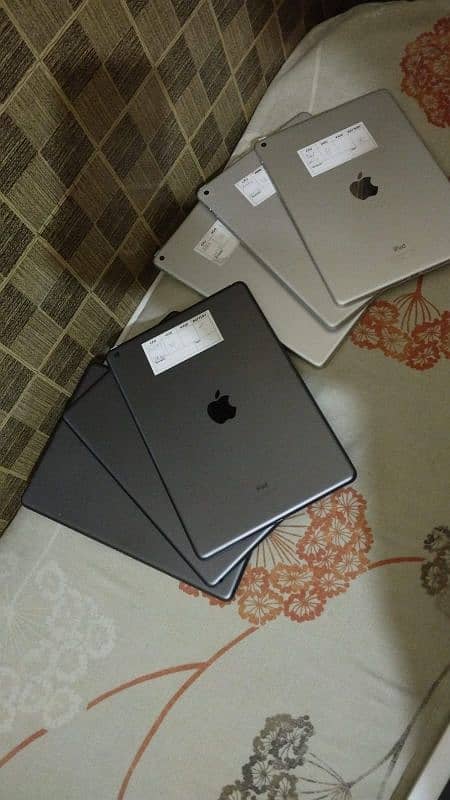 ipad 7th gen, 8th gen ,air2 all ipads 6