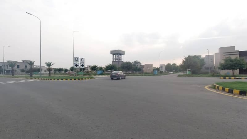 5 Marla Residential Plot No. 170'S In DHA Phase 8, Sector Z4 0