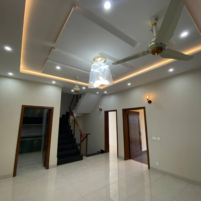 10 Marla Luxury House for Sale in Bankers Avenue Society, Bedian Road, Lahore 2